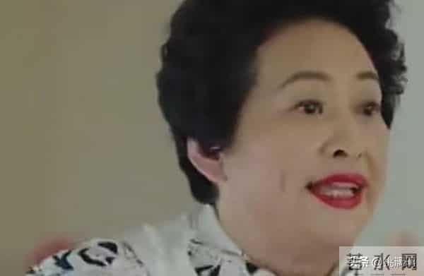 原来他们是夫妻,恩爱四十年零绯闻,如今靠《四喜》又火了