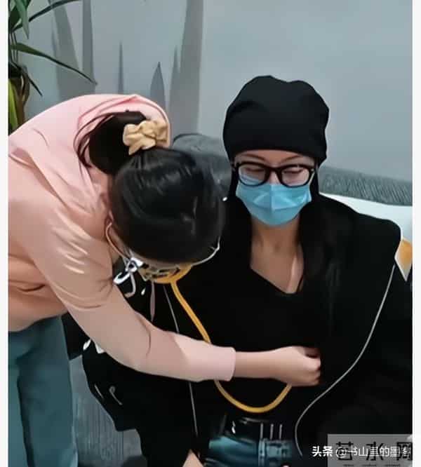 33岁迪丽热巴病情加重，部分工作取消，知情人回应现状