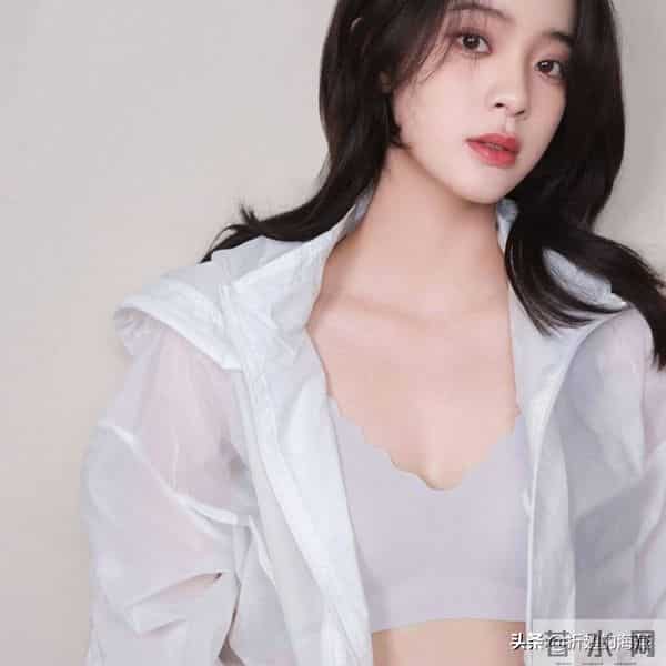 欧阳娜娜内衣代言大片合集