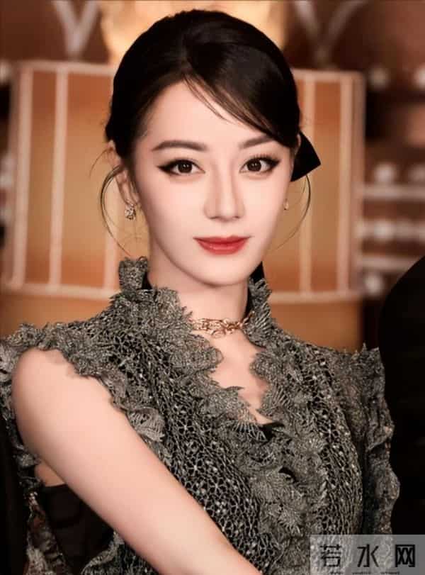 朱媛媛教训在前，33岁迪丽热巴病情恶化，知情人曝内幕