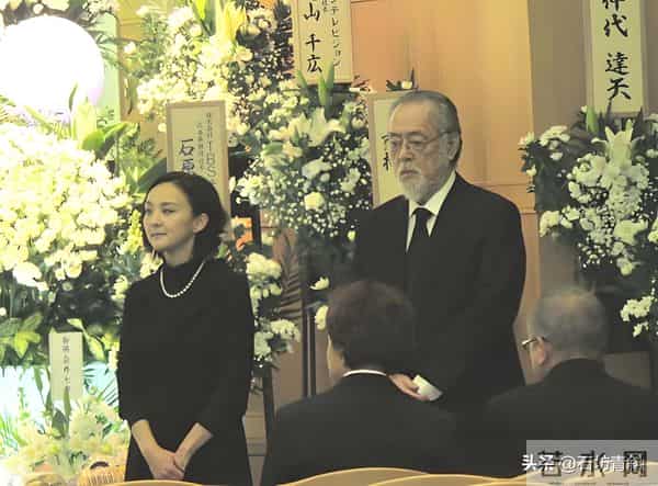 仲代达矢遗产继承大戏悄然开幕,两位"养女"如何分割巨额财产