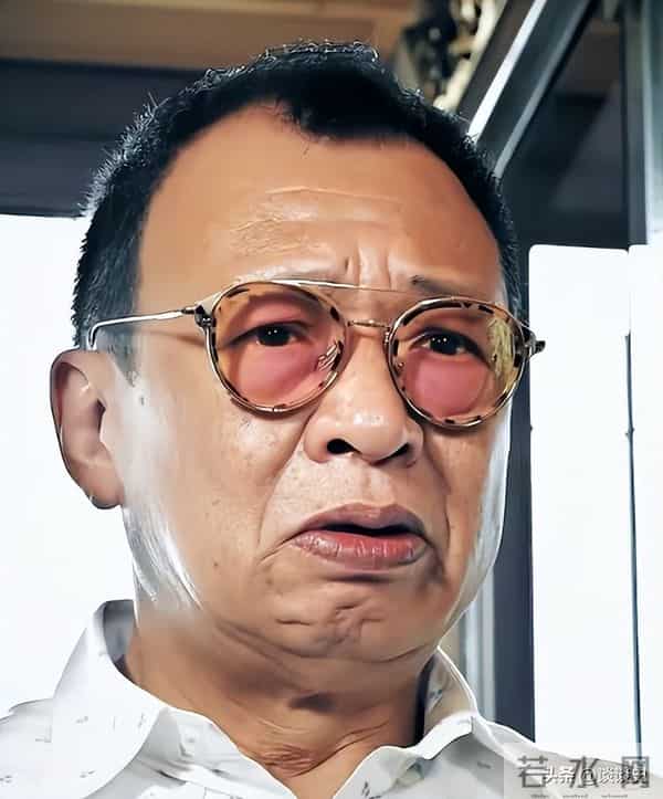 不查不知道！难怪连央媒都发文悼念，许绍雄的家世竟藏得这么深