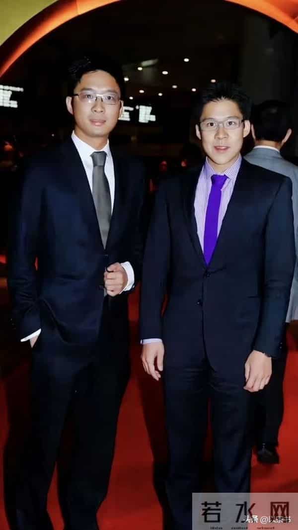 霍家人全运会为郭晶晶喝彩，霍启山与叔叔坐一起，为何不见霍启刚