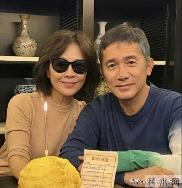 一觉睡醒,马云慌了,他怎么也没想到,60岁的刘嘉玲