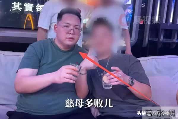 向佑彻底没救了！现身酒吧胖又颓，烟酒不离手 女伴肥腻不如郭碧婷