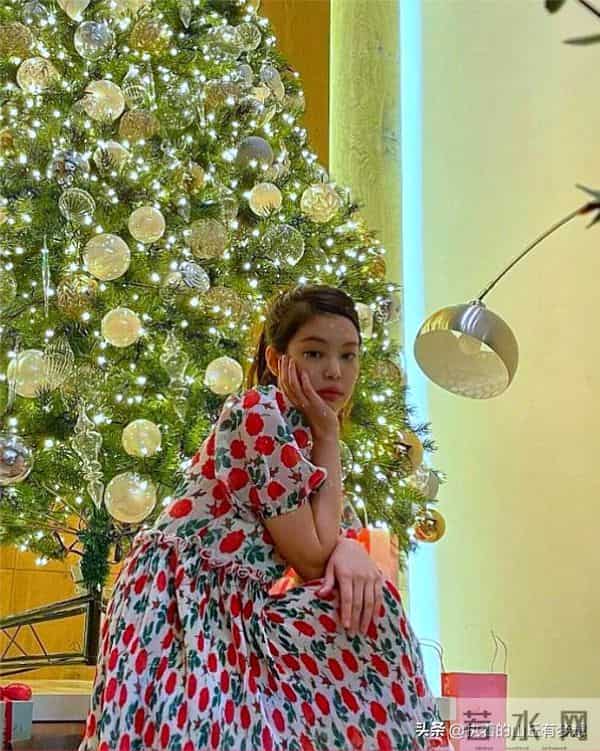 速看!韩国娱乐偶像Jennie Kim写真太绝了