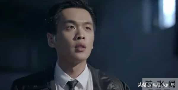 张若昀现身剪彩仪式,生图下脸肿胀,全是褶子,与精修图判若两人