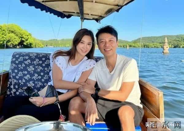 香港知名女星父亲公开宣布：和儿子断绝关系，欠债千万拖垮家人