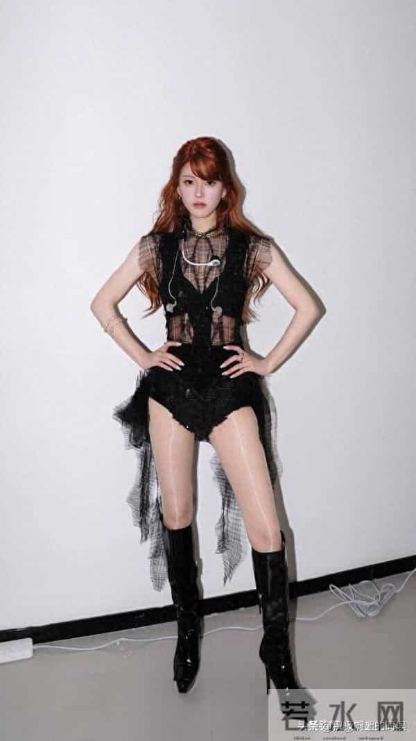 赵露思|透视装+肉丝袜