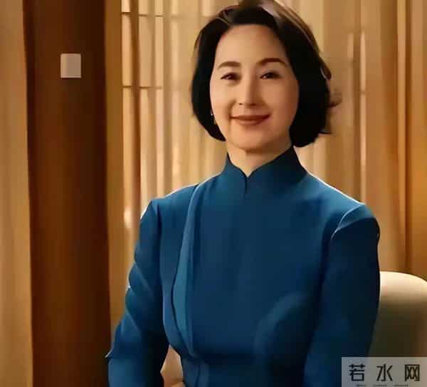 官媒认可,63岁何超琼再破天花板,让许晋亨和整个豪门圈沉默了