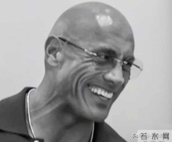 暴瘦54斤，巨石强森开拍新片：满脸皱纹！还要和小李子演黑帮电影