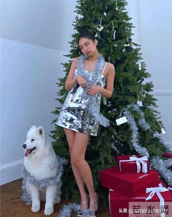 速看!韩国娱乐偶像Jennie Kim写真太绝了