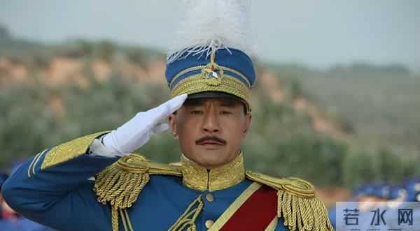 演员于荣光：一生洁身自好，为何到了63岁，妻子坚持要和他离婚？