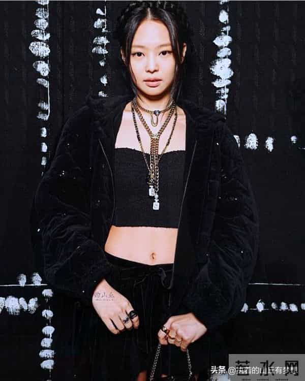 速看!韩国娱乐偶像Jennie Kim写真太绝了