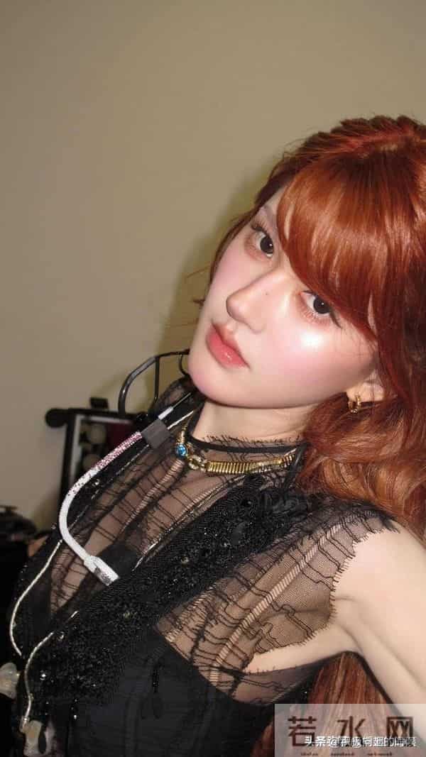 赵露思|透视装+肉丝袜