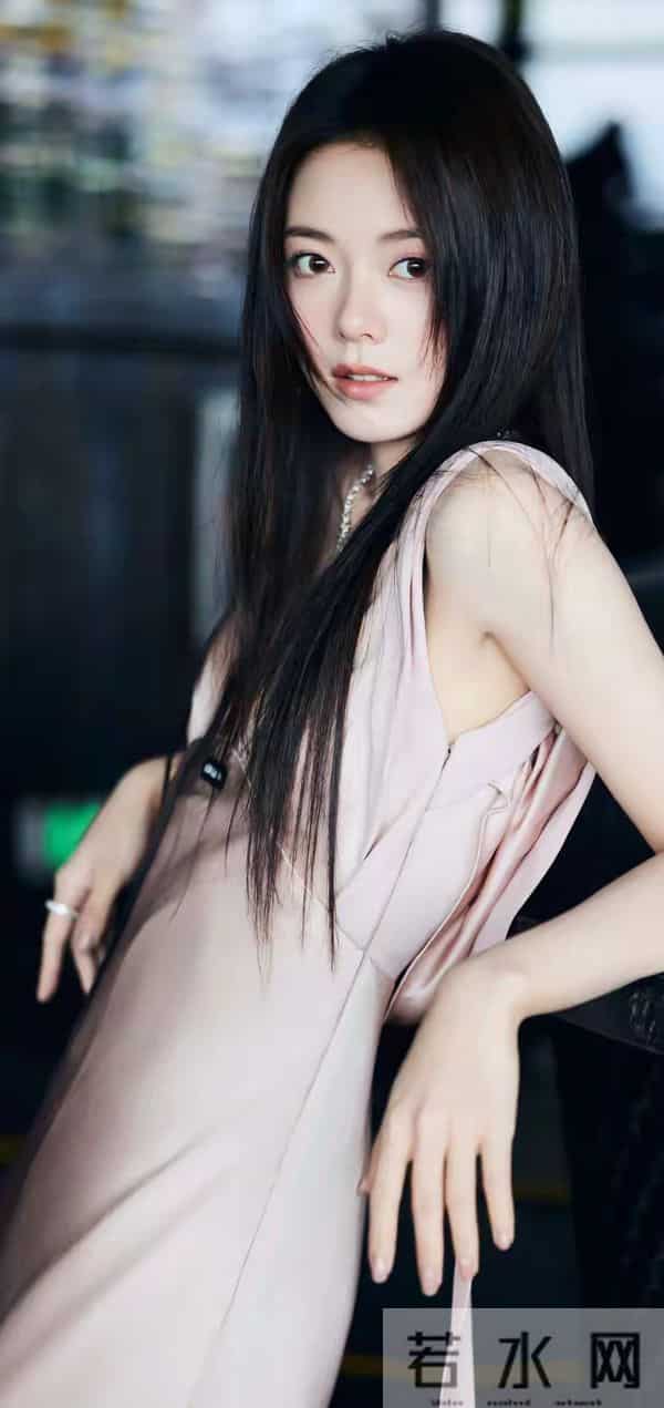 赵今麦，可爱甜妹爆改冷艳御姐！