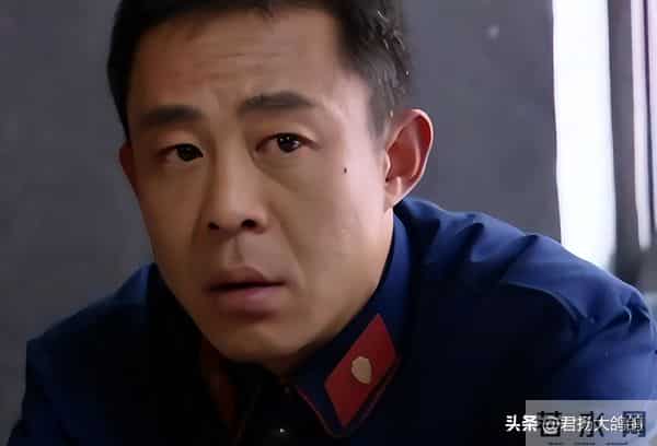 潘雨辰:离婚后从不提前夫侯勇,与女儿相依为命,46岁宛如冻龄少女