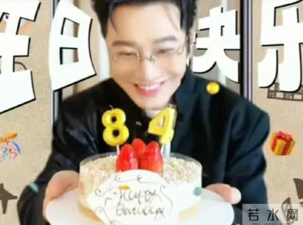 人走茶凉！黄晓明发文庆祝48岁生日，一人举着蛋糕略显“寒酸”