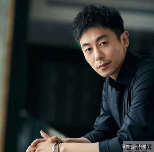 人狂必有祸,41岁不再是"行走荷尔蒙"的朱亚文,真让郭麒麟说对了