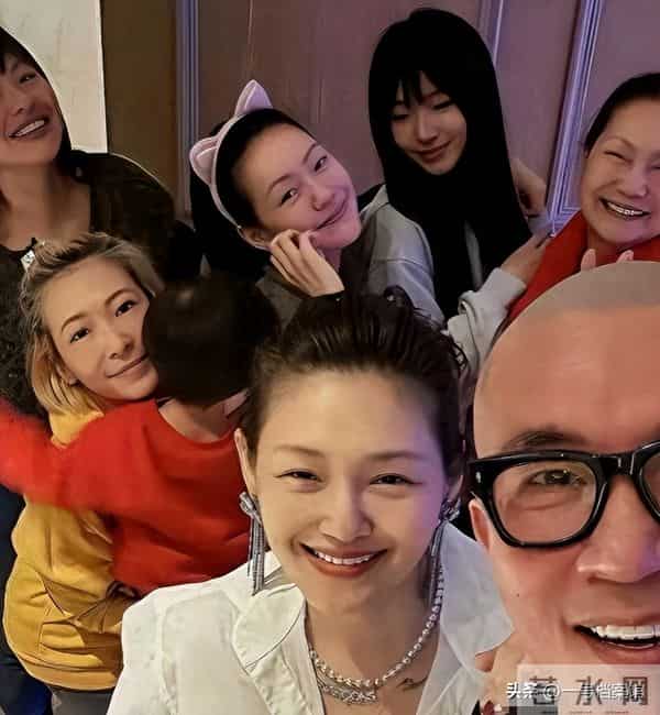 具俊晔私下状态被曝，瘦到S家心疼，大S的两个孩子无人关心