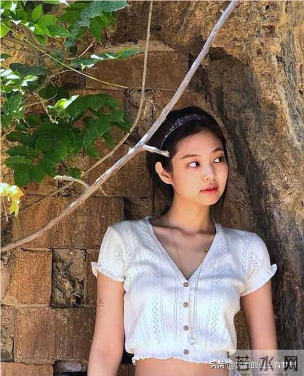 速看!韩国娱乐偶像Jennie Kim写真太绝了