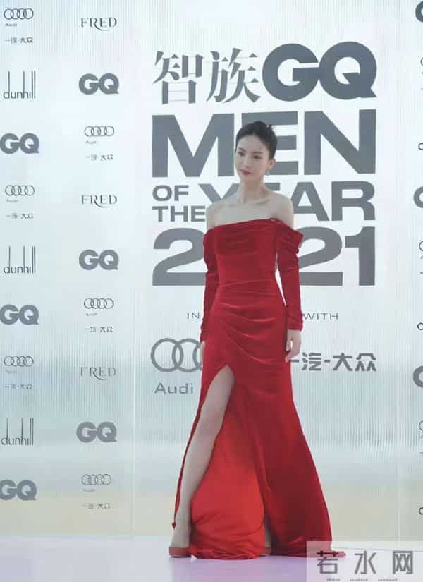 金晨这身红裙简直是为她量身定做!气质不像普通人能有的状态