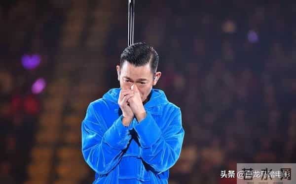 这一次,被央视公开点名的刘德华,把江湖地位体现的淋漓尽致