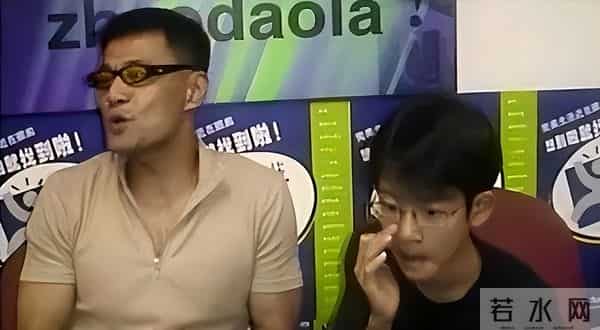 演员于荣光：一生洁身自好，为何到了63岁，妻子坚持要和他离婚？