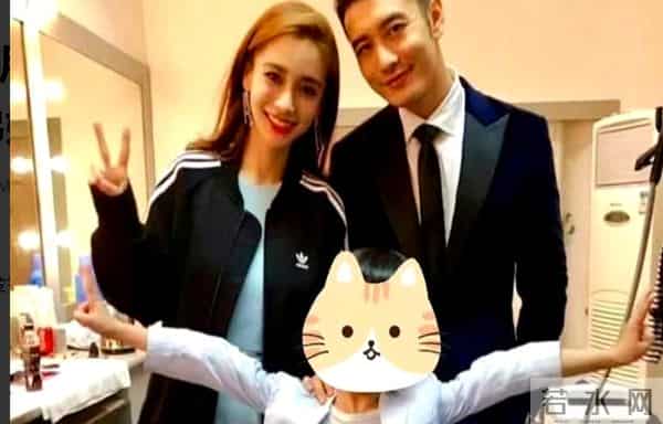 离婚见人品!杨颖送黄晓明外甥金手镯,表弟媳妇发文感谢