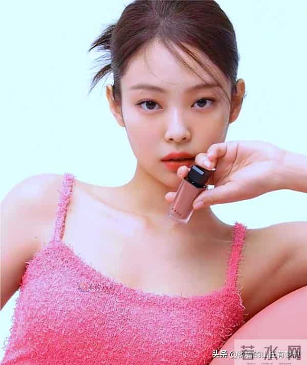 速看!韩国娱乐偶像Jennie Kim写真太绝了