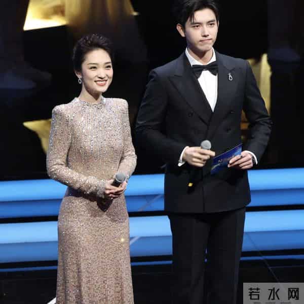 金鸡这夜，女明星百媚千娇，宋茜周冬雨妖艳，万茜全 “裹” 赢麻了