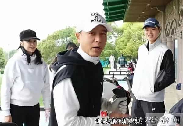 香港知名女星父亲公开宣布：和儿子断绝关系，欠债千万拖垮家人