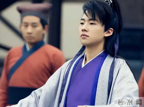 人狂必有祸,41岁不再是"行走荷尔蒙"的朱亚文,真让郭麒麟说对了