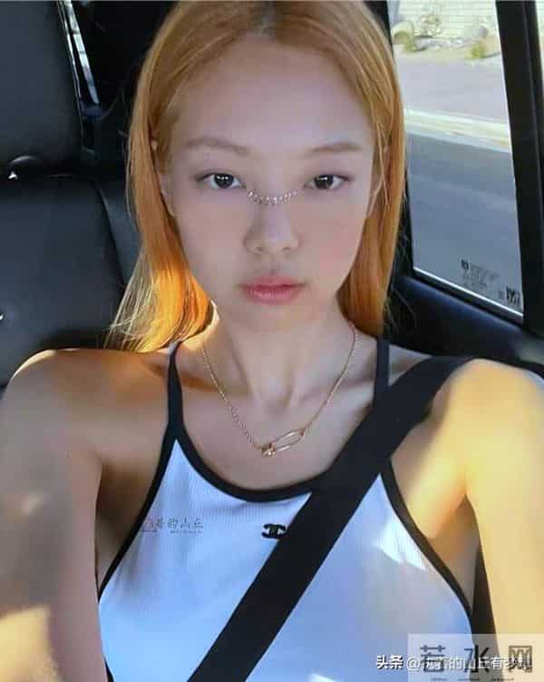 速看!韩国娱乐偶像Jennie Kim写真太绝了