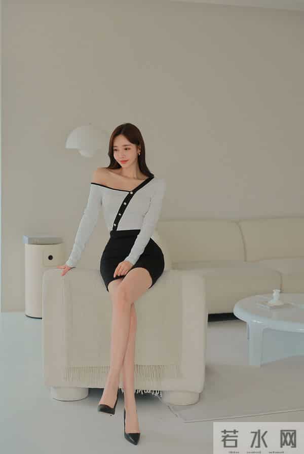 孙允珠——春杏若白斜肩微透清朗包臀裙