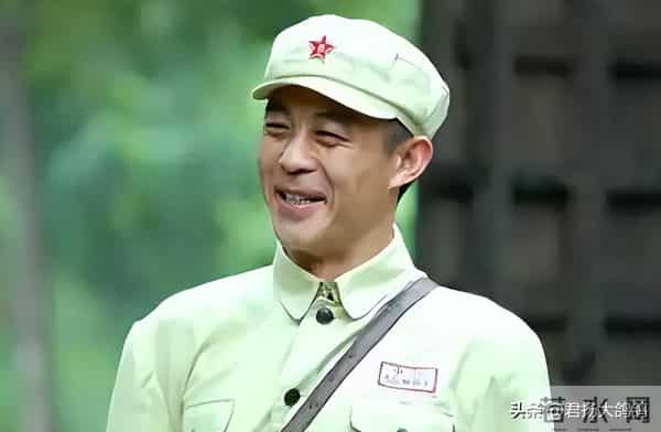 潘雨辰:离婚后从不提前夫侯勇,与女儿相依为命,46岁宛如冻龄少女