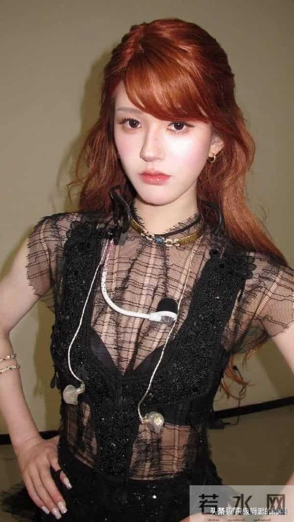 赵露思|透视装+肉丝袜