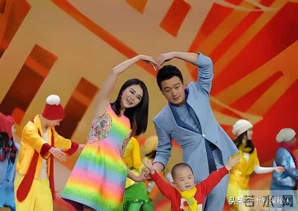 他3岁上央视，5岁登春晚，7岁就年薪百万，如今怎样了？