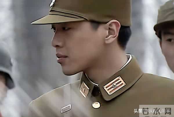 张若昀现身剪彩仪式,生图下脸肿胀,全是褶子,与精修图判若两人