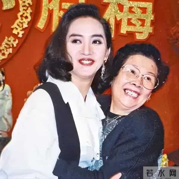 钱再多有什么用?天王级别歌手家丑曝光,一个“败家子”毁了全家
