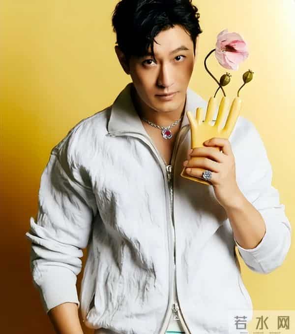 一场生日，戳穿了黄晓明的江湖地位，杨颖确实一个字都没说错