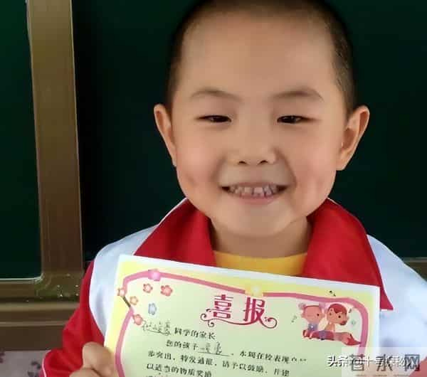 他3岁上央视，5岁登春晚，7岁就年薪百万，如今怎样了？