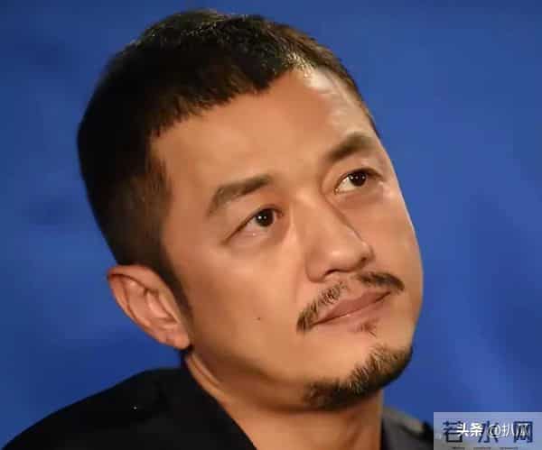 李亚鹏做梦也没想到,心中这口恶气竟让向太给出了,窦靖童没说错