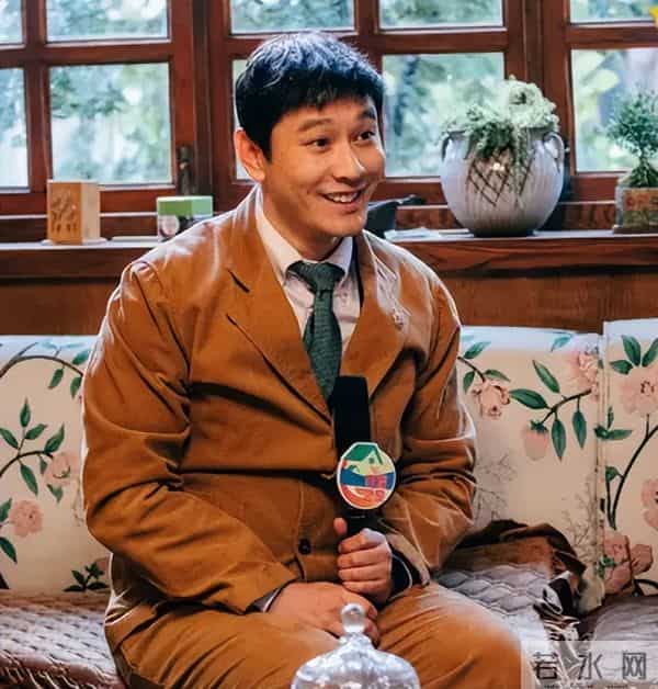 一场生日，戳穿了黄晓明的江湖地位，杨颖确实一个字都没说错