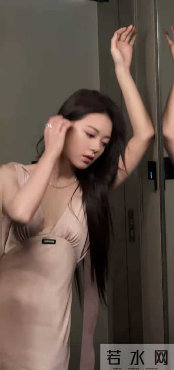 赵今麦，可爱甜妹爆改冷艳御姐！