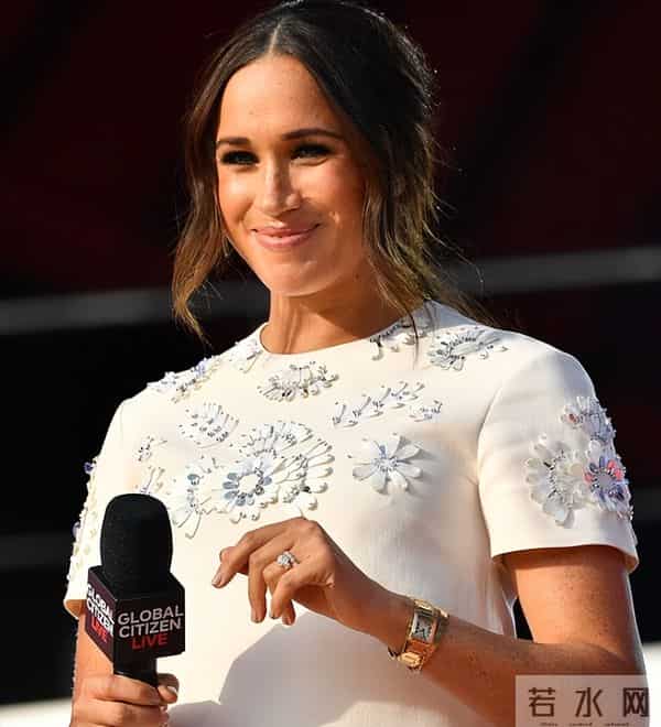 从价值百万美元的卡地亚到亲民腕表,揭秘前王妃梅根的手表收藏