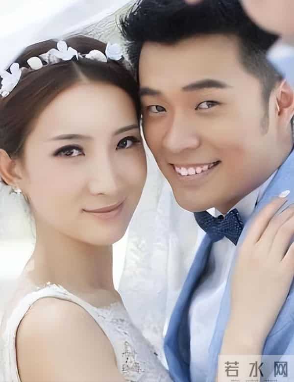 和陈赫离婚10年后,晒情侣泳装照的许婧,将前夫的"体面"撕个粉碎