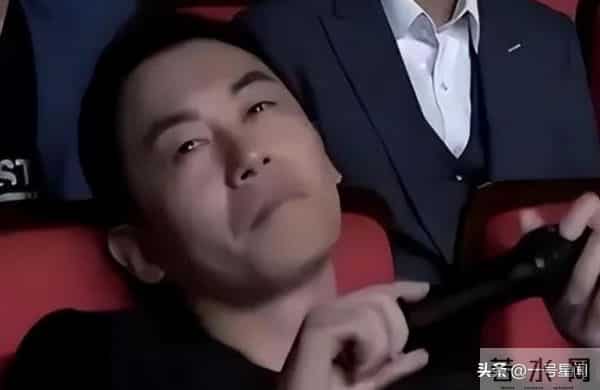 人狂必有祸,41岁不再是"行走荷尔蒙"的朱亚文,真让郭麒麟说对了