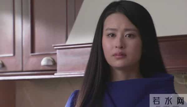 不瘦即失业？蒋欣的减肥深夜痛哭，撕开娱乐圈身材焦虑遮羞布