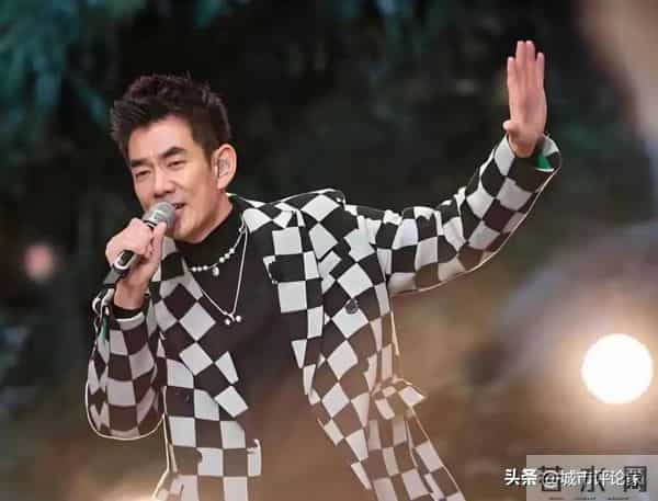 华语乐坛天王任贤齐：刚回到武汉老家！上山祭祖、品武汉美食！